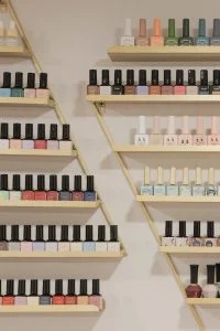 que tan rentable es el negocio de las uñas